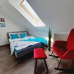 Haziallatbarat Bichon Nyaralo Medencehasznalattal * Fonyód
